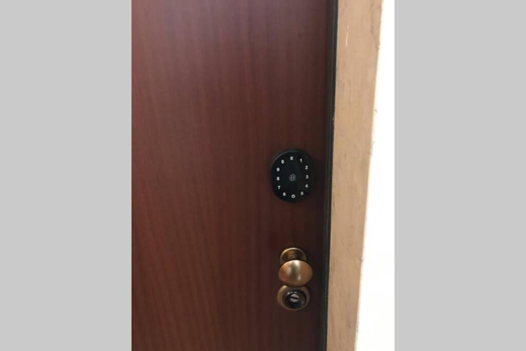 Apartamento Nuovo In Zona Navigli Milán Exterior foto