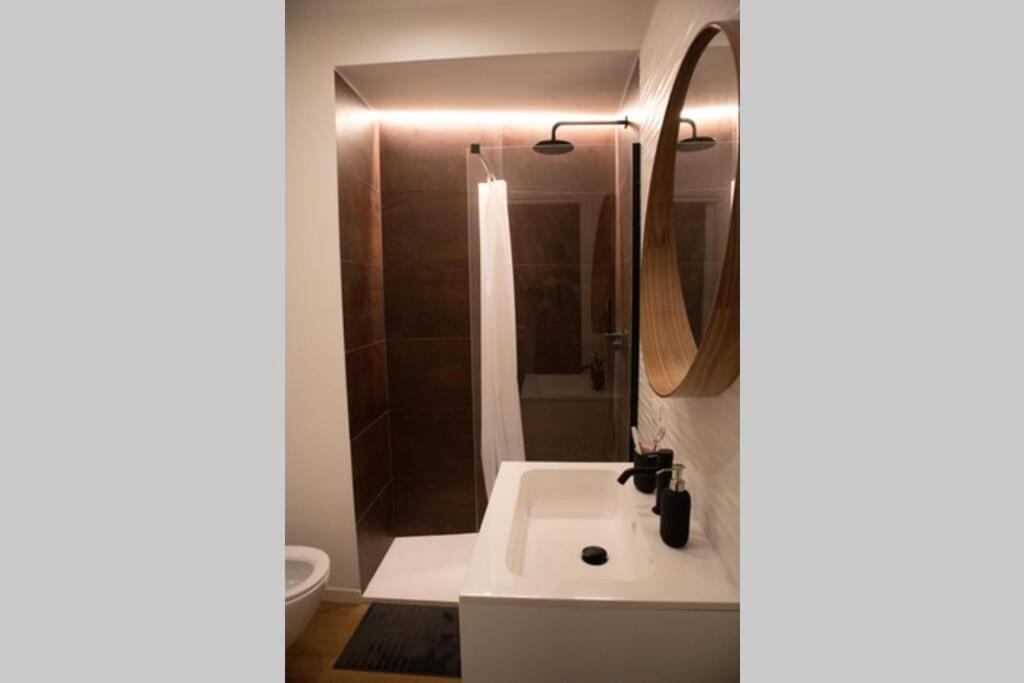 Apartamento Nuovo In Zona Navigli Milán Exterior foto